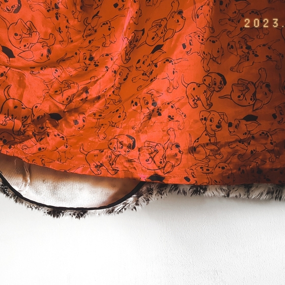 Lazy Oaf × Disney Collaboration Cruella de Vil Coat - Size Medium - Picture 3 of 4